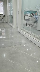 نمایی از رادیاتور قرنیزی آلومینیومی داسا